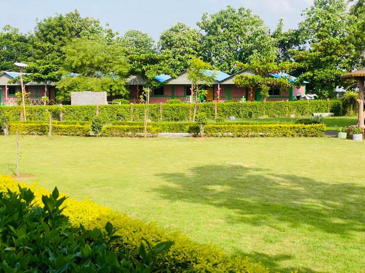 Lighthouse Waterpark And Resort Mansar Exterior foto
