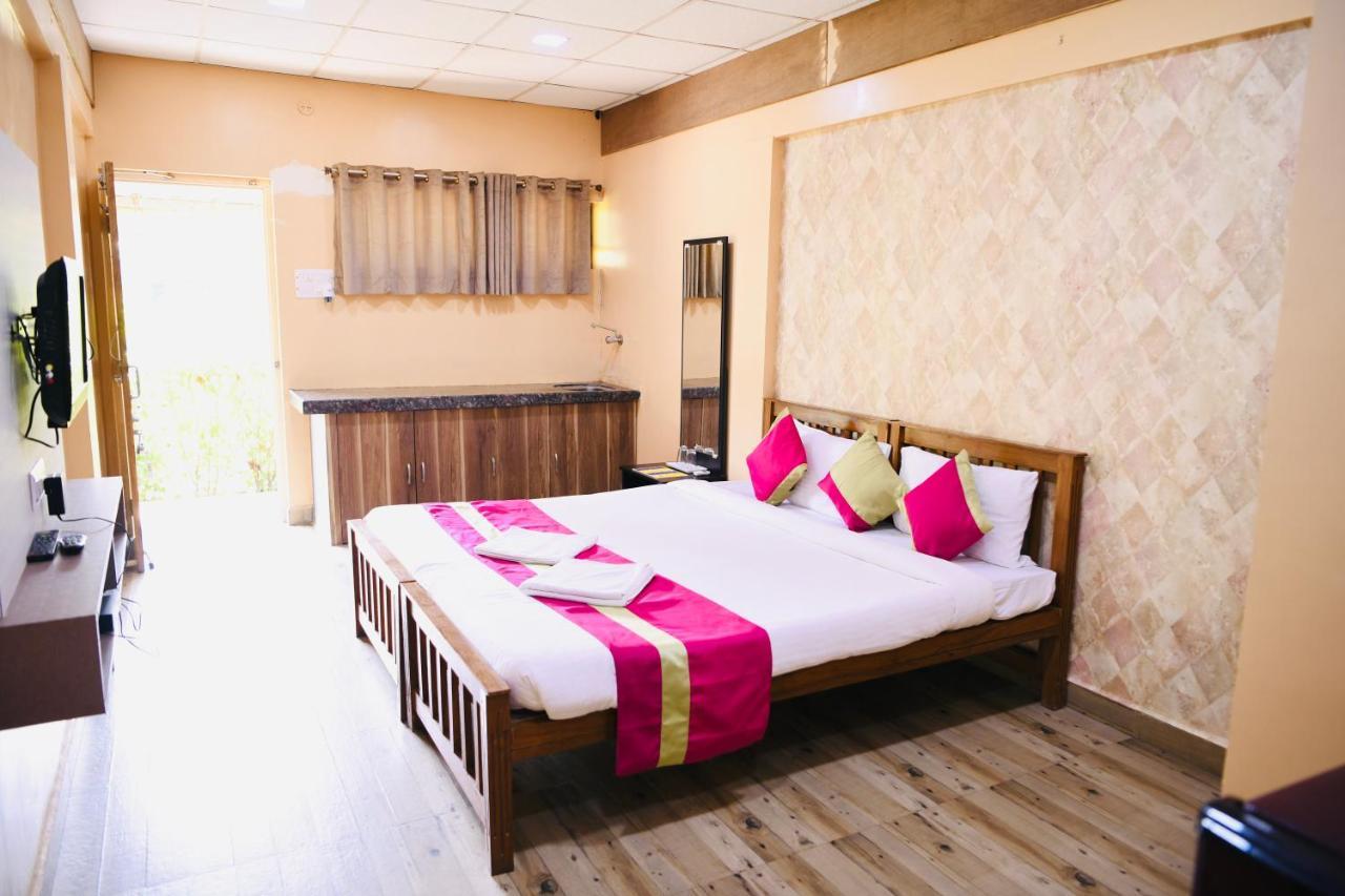 Lighthouse Waterpark And Resort Mansar Exterior foto